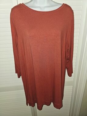 Women's J. Jill Wearever Co. Large Terracotta Smooth Knit Top V-Neck Back
